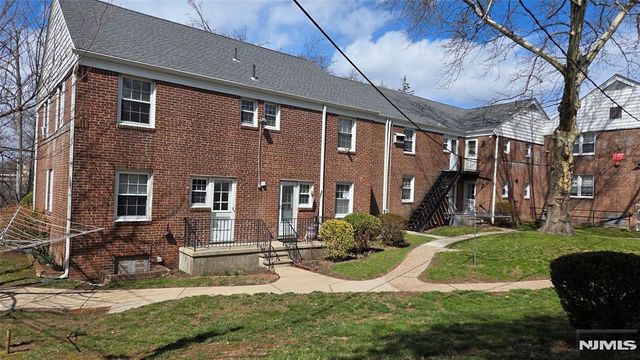 145 River Drive, Elmwood Park, NJ 07407
