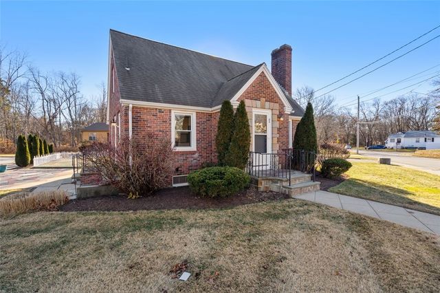 84 Intervale Road, Cranston, RI 02910