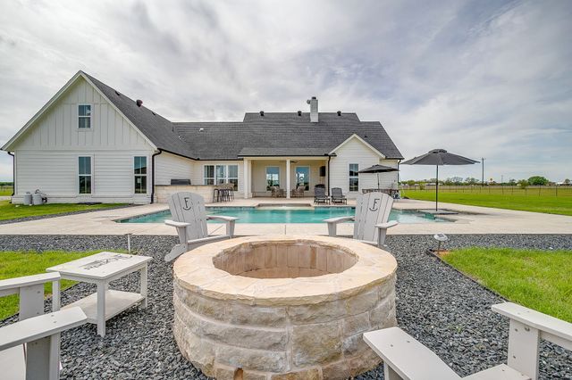 5520 Big Valley Circle, Lipan, TX 76462