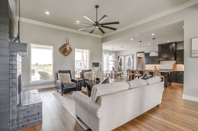 5520 Big Valley Circle, Lipan, TX 76462