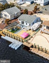 80 DOLPHIN ROAD, Tuckerton, NJ 08087