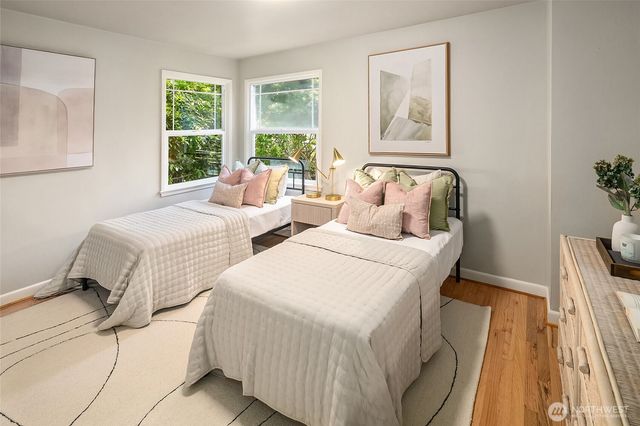 11535 40th Avenue NE, Seattle, WA 98125