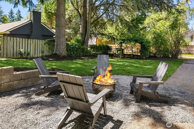 11535 40th Avenue NE, Seattle, WA 98125