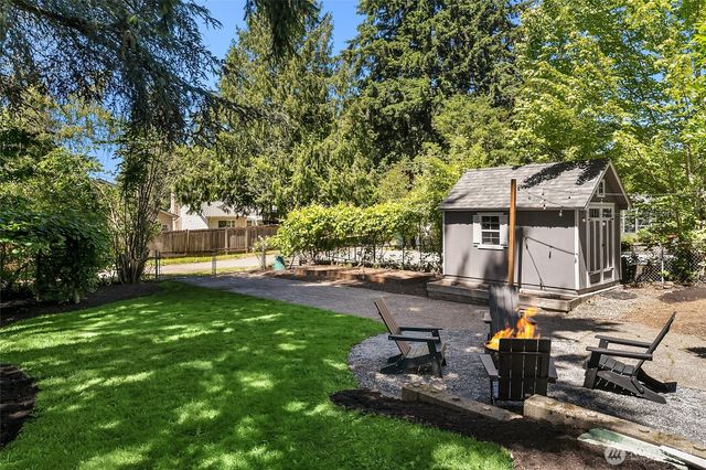 11535 40th Avenue NE, Seattle, WA 98125