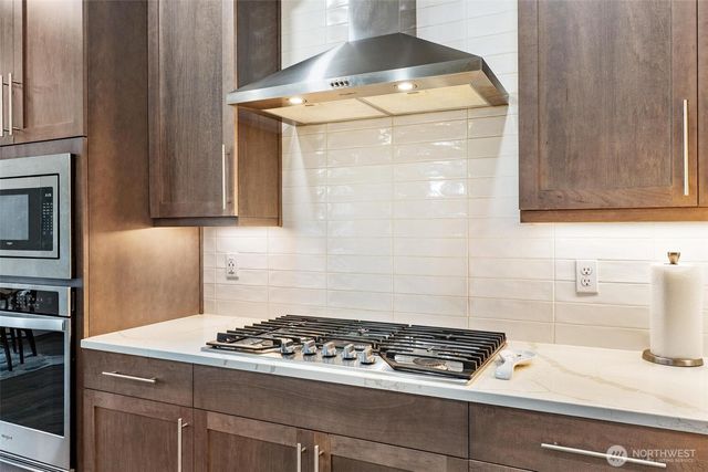 17809 2nd Ave W, Bothell, WA 98012