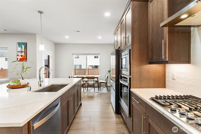 17809 2nd Ave W, Bothell, WA 98012