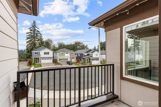 17809 2nd Ave W, Bothell, WA 98012