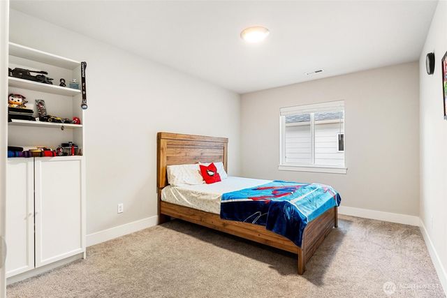 17809 2nd Ave W, Bothell, WA 98012
