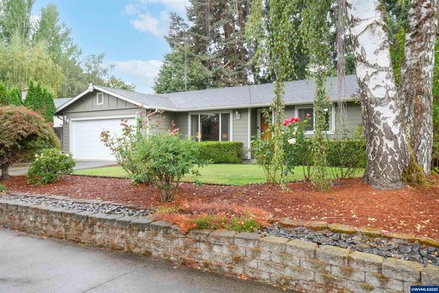 4425 Panther Ct NE, Keizer, OR 97303
