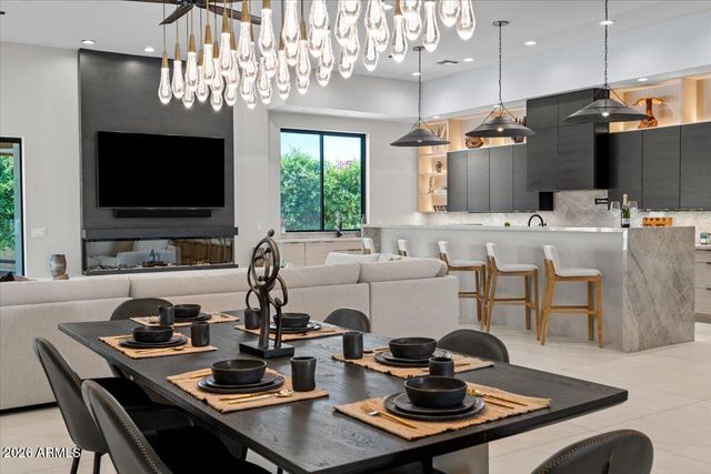 4211 N 87TH Place, Scottsdale, AZ 85251