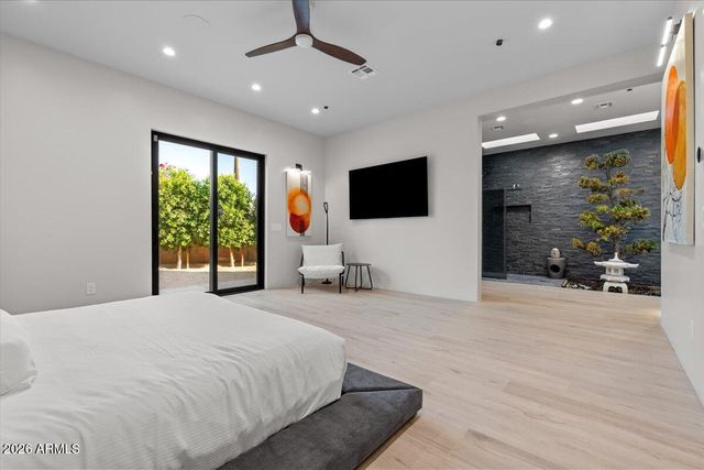 4211 N 87TH Place, Scottsdale, AZ 85251