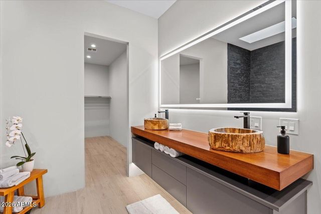 4211 N 87TH Place, Scottsdale, AZ 85251