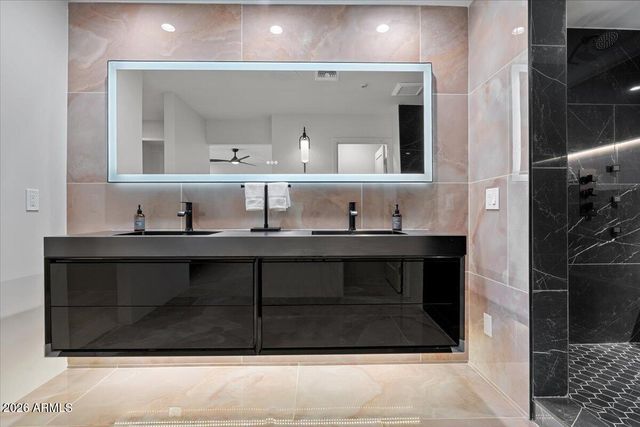 4211 N 87TH Place, Scottsdale, AZ 85251