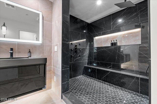 4211 N 87TH Place, Scottsdale, AZ 85251