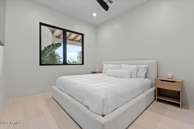 4211 N 87TH Place, Scottsdale, AZ 85251