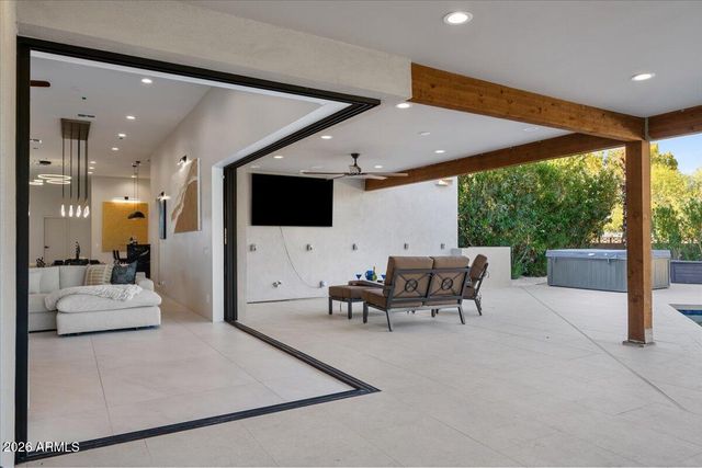 4211 N 87TH Place, Scottsdale, AZ 85251