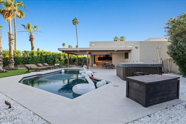 4211 N 87TH Place, Scottsdale, AZ 85251