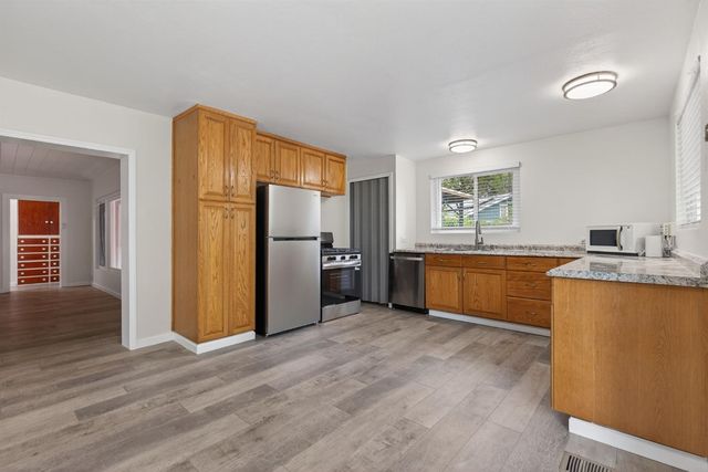 900 Bryte Ave, West Sacramento, CA 95605