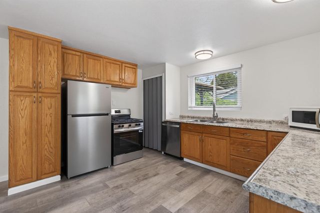 900 Bryte Ave, West Sacramento, CA 95605