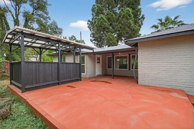 900 Bryte Ave, West Sacramento, CA 95605