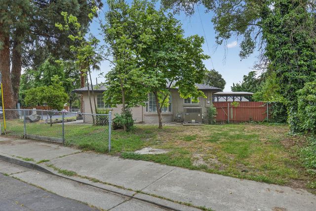 900 Bryte Ave, West Sacramento, CA 95605