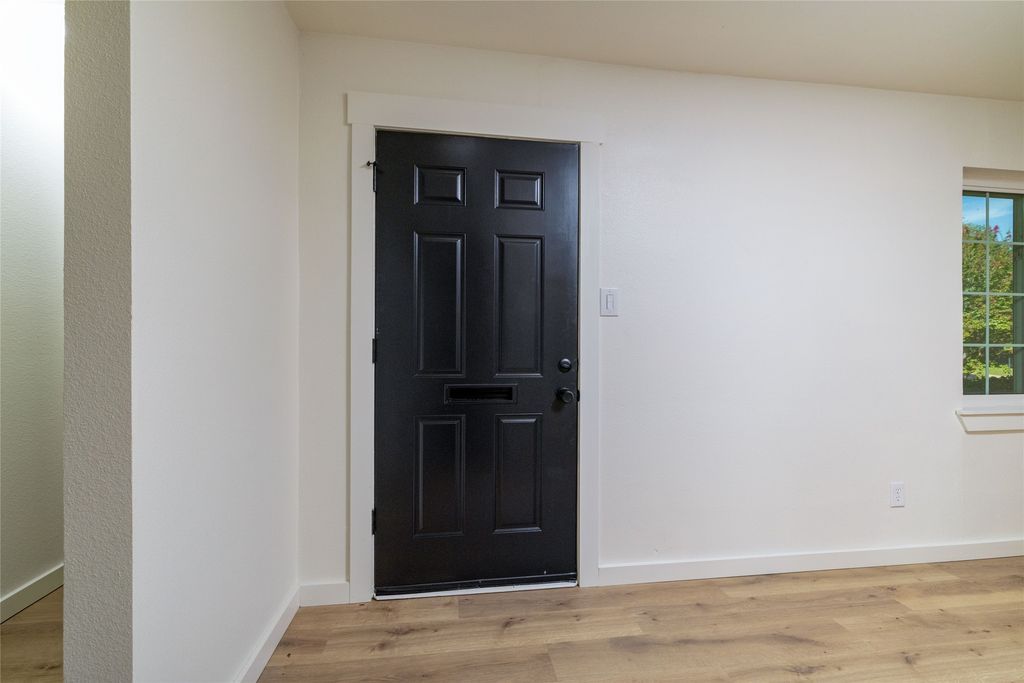 102 Juniper Street, Mansfield, TX 76063 — photo 5