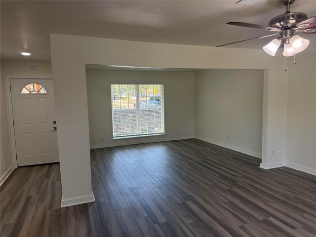 8515 Burrell DR, Austin, TX 78757