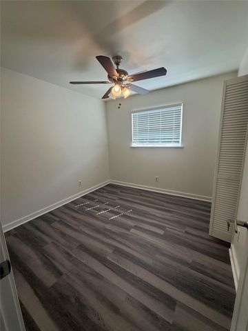 8515 Burrell DR, Austin, TX 78757