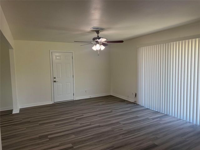 8515 Burrell DR, Austin, TX 78757