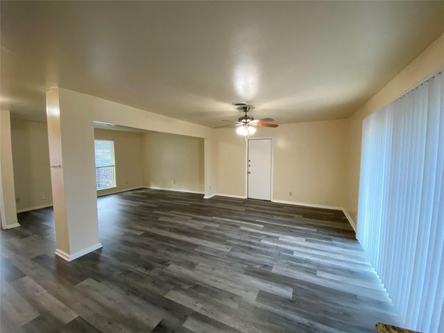 8515 Burrell DR, Austin, TX 78757