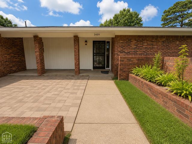2609 Glenwood Drive, Jonesboro, AR 72401