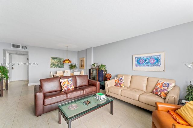 3800 S Ocean Drive 1722, Hollywood, FL 33019