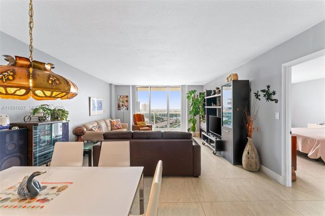 3800 S Ocean Drive 1722, Hollywood, FL 33019