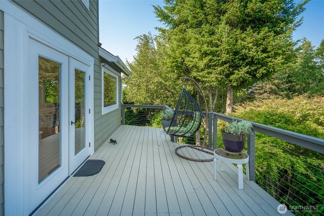 1202 Lansing Avenue W, Bremerton, WA 98312