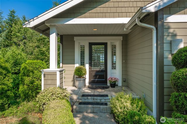 1202 Lansing Avenue W, Bremerton, WA 98312