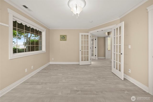 1202 Lansing Avenue W, Bremerton, WA 98312