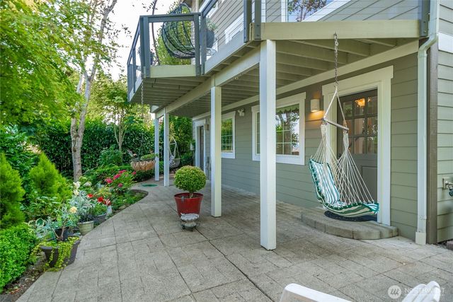 1202 Lansing Avenue W, Bremerton, WA 98312
