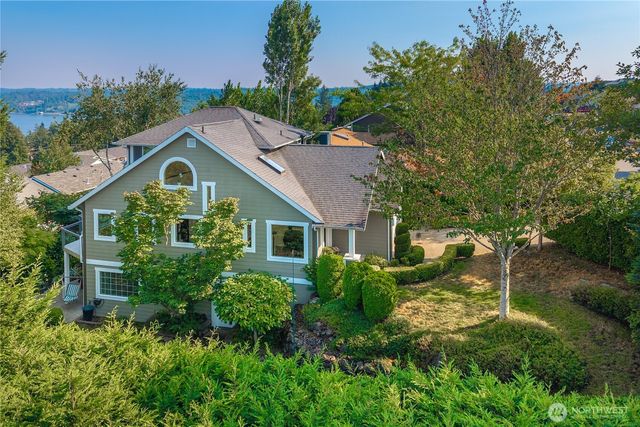1202 Lansing Avenue W, Bremerton, WA 98312