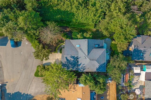1202 Lansing Avenue W, Bremerton, WA 98312