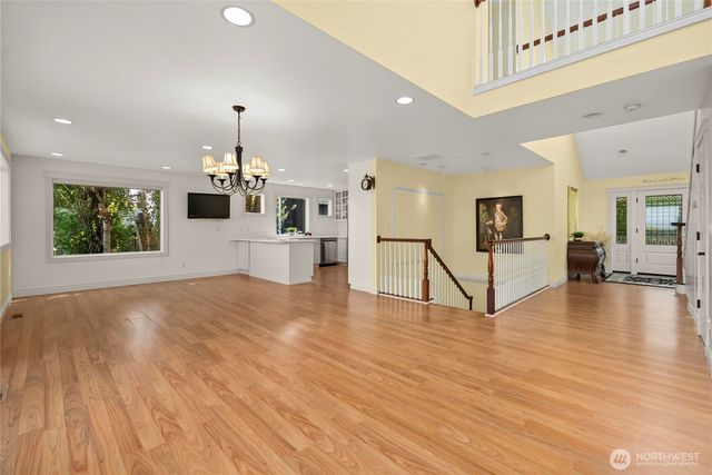 1202 Lansing Avenue W, Bremerton, WA 98312