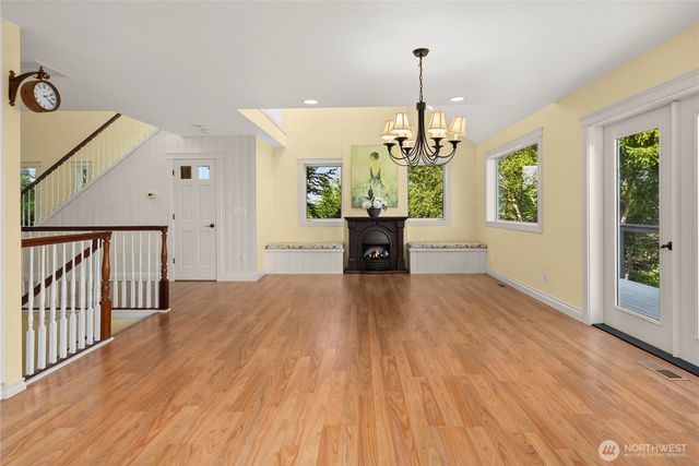 1202 Lansing Avenue W, Bremerton, WA 98312