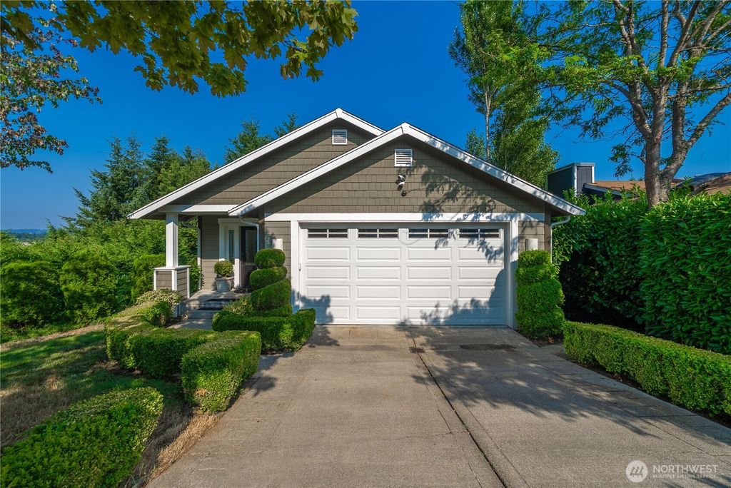 1202 Lansing Avenue W, Bremerton, WA 98312