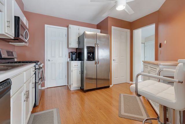 1600 Brittany Court C2, Wheeling, IL 60090