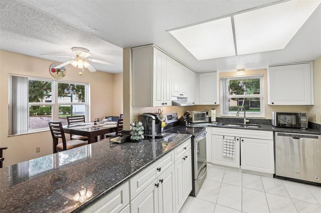 9902 TURF WAY 6, Orlando, FL 32837
