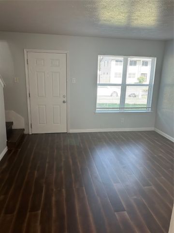 2744 Patricia Lane, Garland, TX 75041