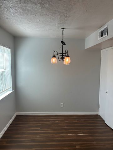 2744 Patricia Lane, Garland, TX 75041