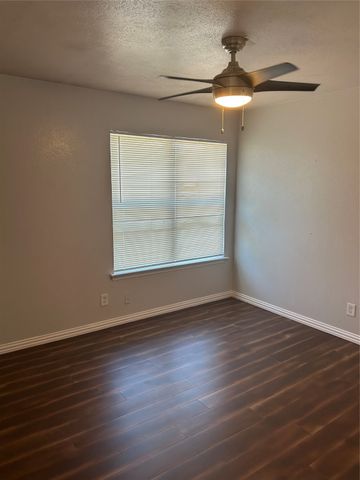 2744 Patricia Lane, Garland, TX 75041