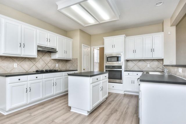 303 Gulfstream DR, Georgetown, TX 78626