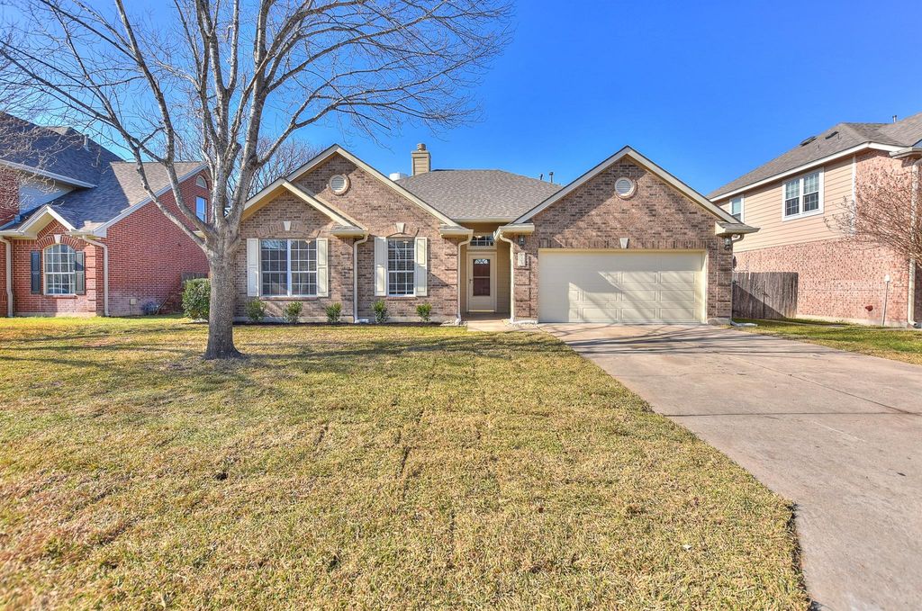 303 Gulfstream DR, Georgetown, TX 78626