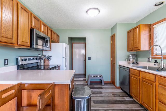 8015 Cooper Point Run, Fort Wayne, IN 46835